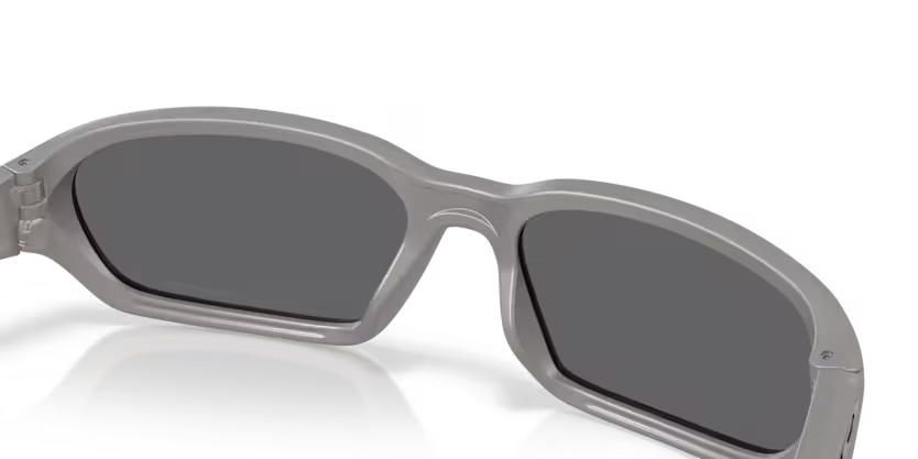 Oakley 0OO9530 - Terraforma