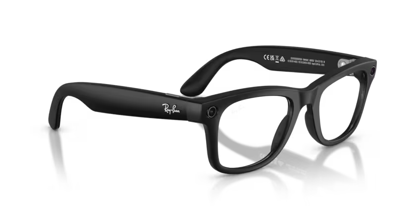 Ray-Ban Meta Wayfarer - Smart Glasses | Transitions®