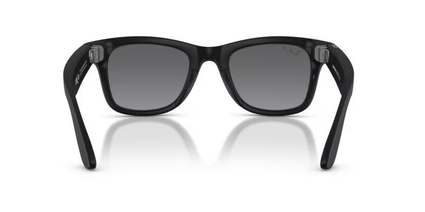 Ray-Ban Meta Wayfarer - Smart Glasses