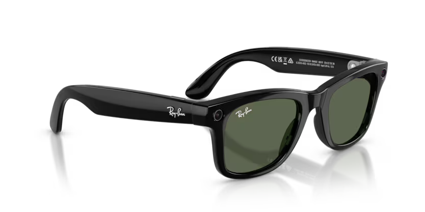 Ray-Ban Meta Wayfarer - Smart Glasses