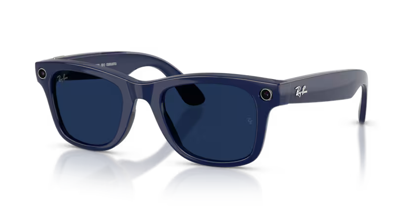 Ray-Ban Meta Wayfarer - Smart Glasses | Transitions®