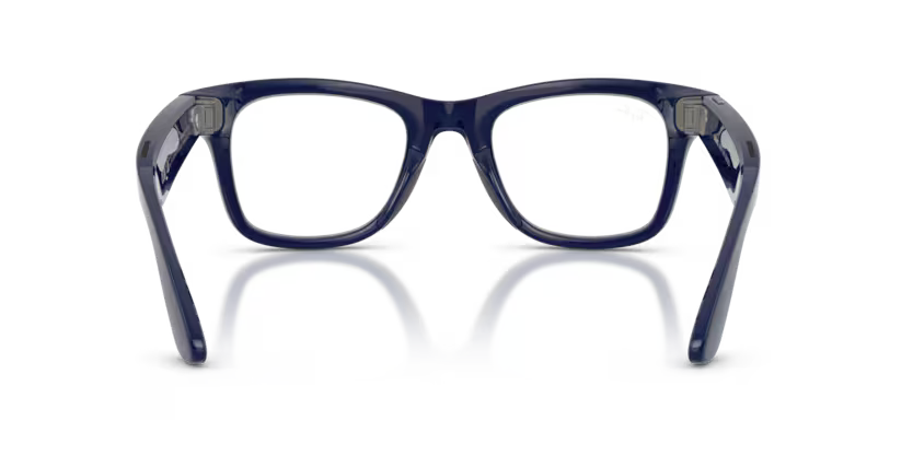 Ray-Ban Meta Wayfarer - Smart Glasses | Transitions®