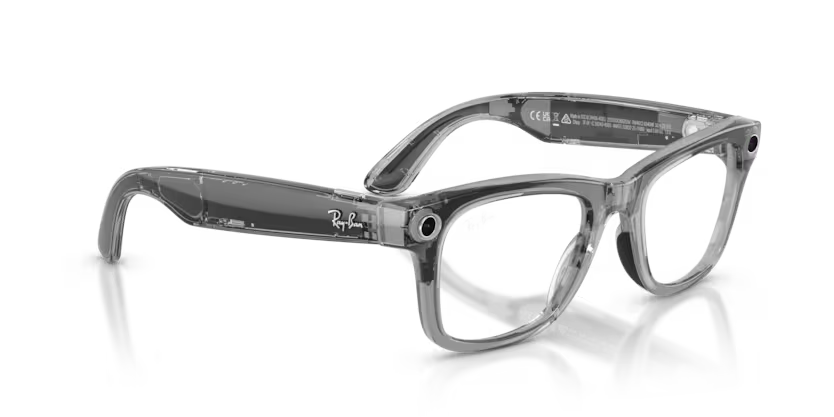 Ray-Ban Meta Wayfarer - Smart Glasses | Transitions®