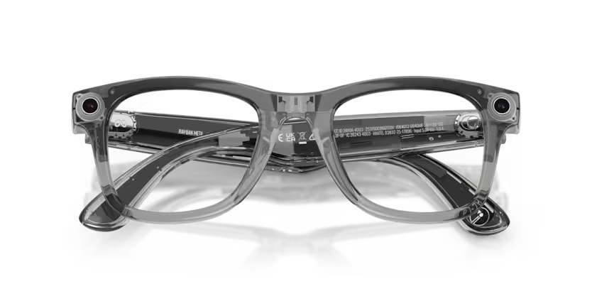 Ray-Ban Meta Wayfarer - Smart Glasses | Transitions®