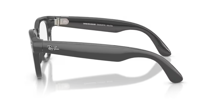 Ray-Ban Meta Headliner - Smart Glasses | Transitions®