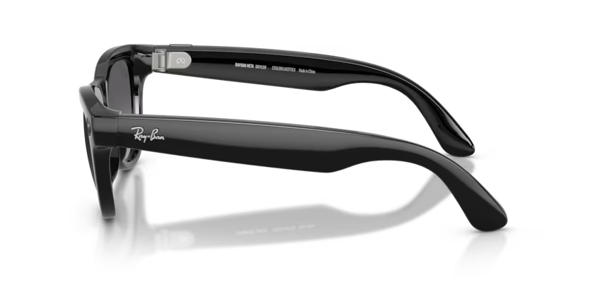 Ray-Ban Meta Skyler - Smart Glasses